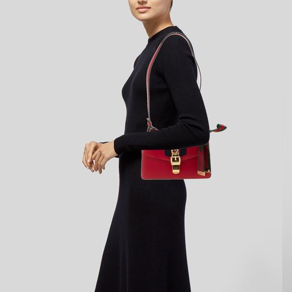 Authentic Gucci Shoulder Bag Sherry Line Red Leather - Picture 10 of 10